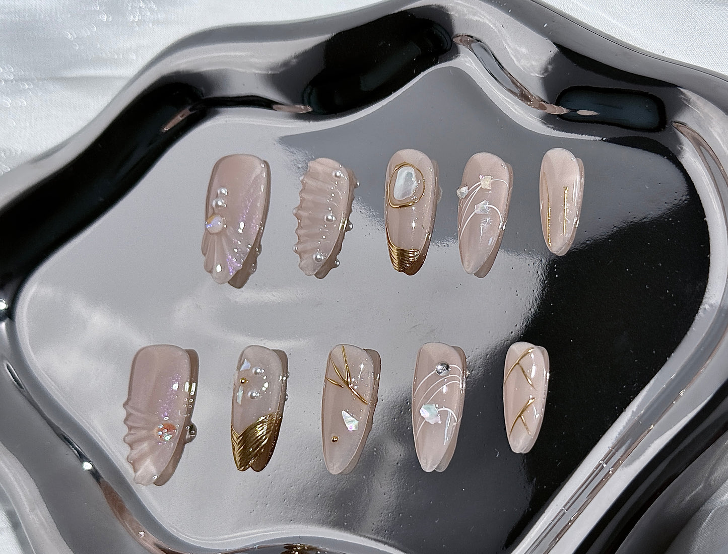 3D Gold French Ocean Press-On Nails | Pearl Shell Texture & Luxe Mermaid Vibes – Handmade & Reusable