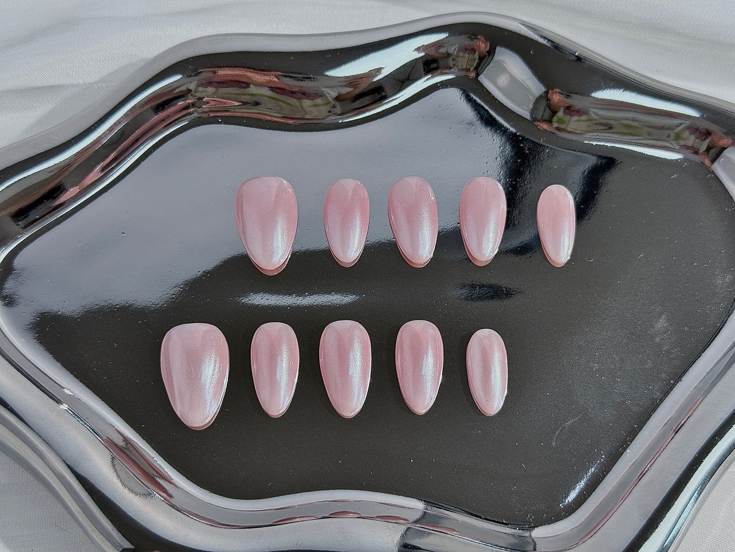 Short Almond Pearl Pink Press-On Nails | Soft Pink to White Gradient – Handmade & Reusable