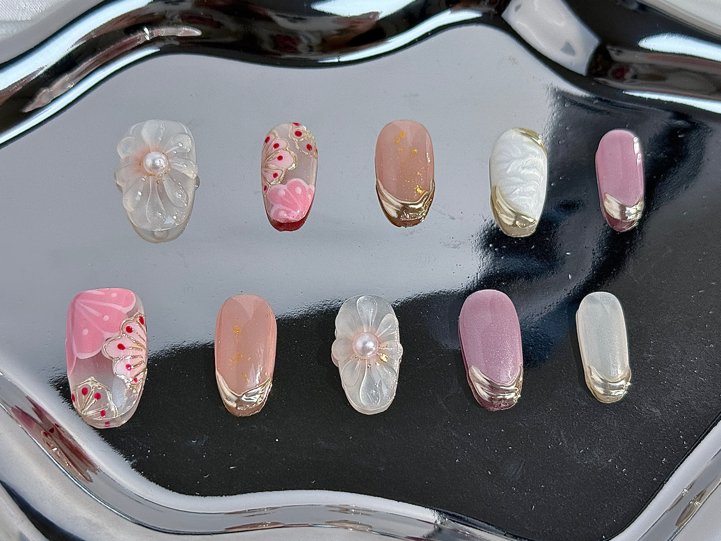 Hand-Painted Filigree Floral Design with Liquid Metal Accents – Reusable & Detachable Press-On Nails | Summer Nail