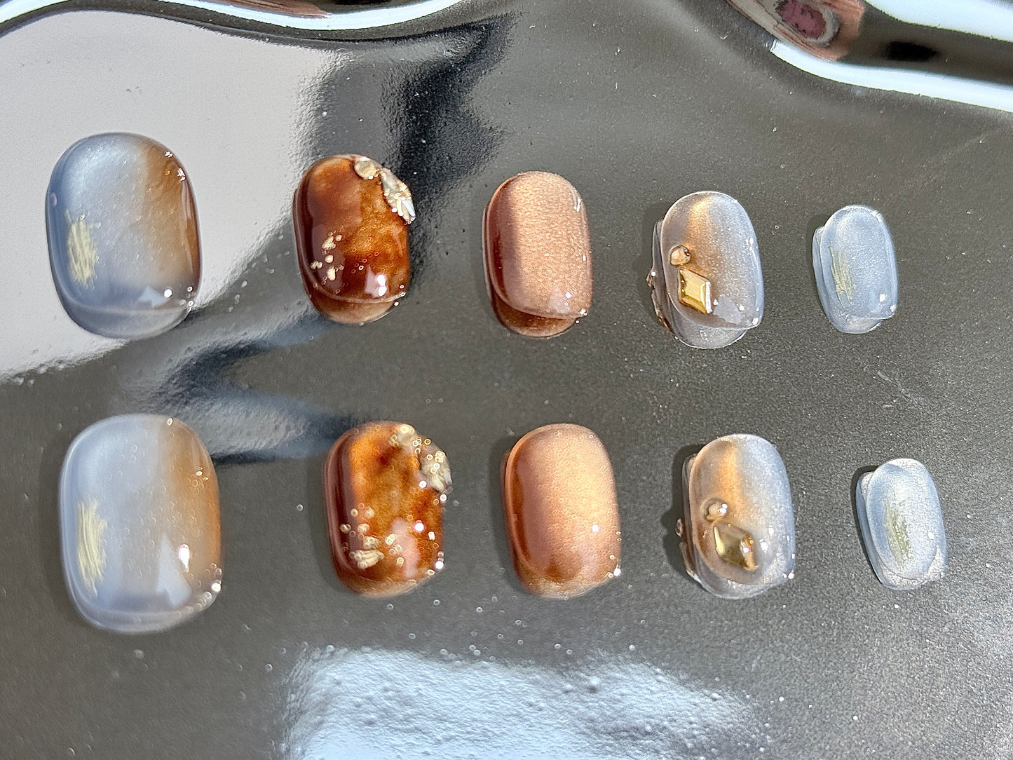 Amber Gradient Cat Eye Press-On Nails | Handmade Magnetic Glow with Marble Ombre – Reusable