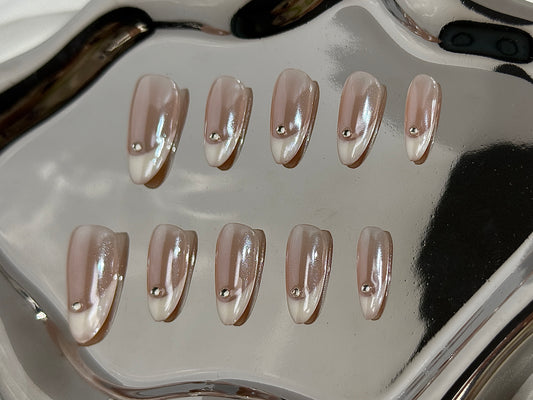 Aurora Pearl French Press-On Nails | Minimalist Luxe ｜ Handmade
