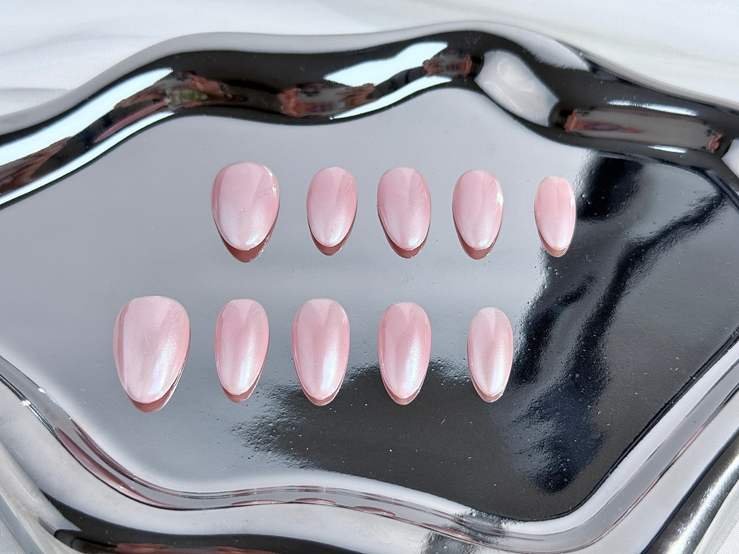 Short Almond Pearl Pink Press-On Nails | Soft Pink to White Gradient – Handmade & Reusable